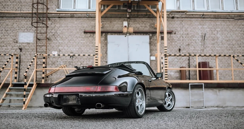 Porsche 911 cena 290000 przebieg: 192000, rok produkcji 1982 z Kutno małe 596